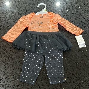 NWT Carters Halloween 2 piece Outfit Girls 3 months